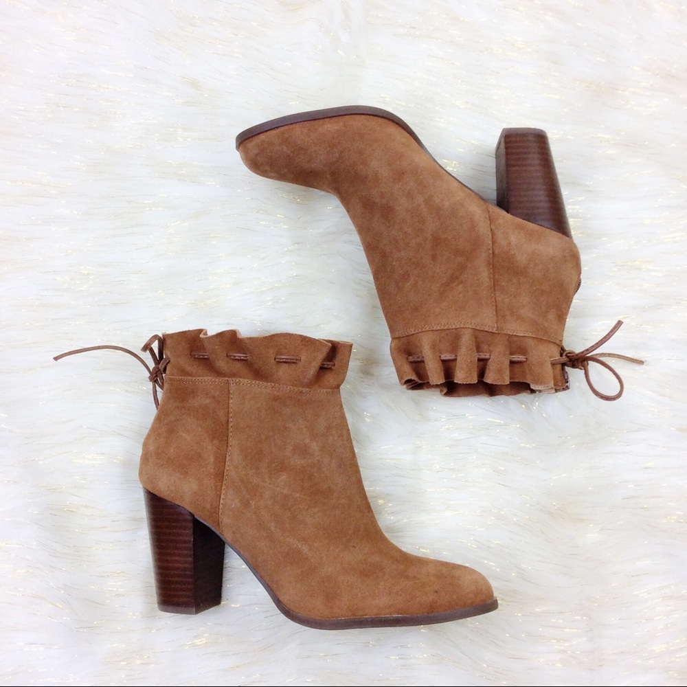 Crown & Ivy Marcella Ruffle Bootie 7.5M